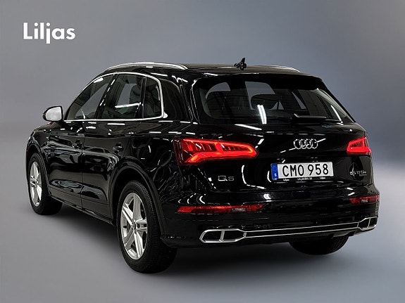 Audi Q5 3 of 16