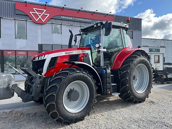Massey Ferguson 7S.210 DEMO