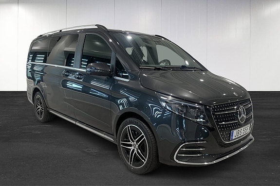 Mercedes-Benz V300 d 3 of 14