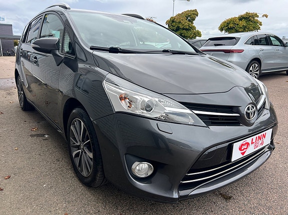 Toyota Verso 3 of 22