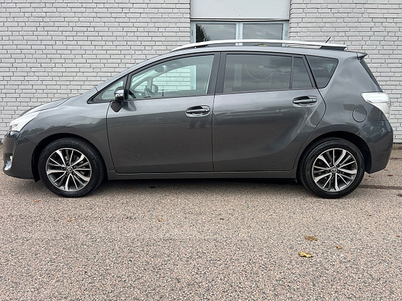 Toyota Verso 7 of 22