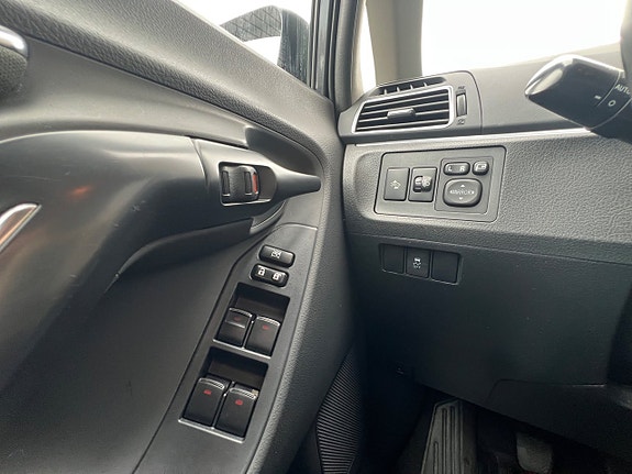 Toyota Verso 16 of 22