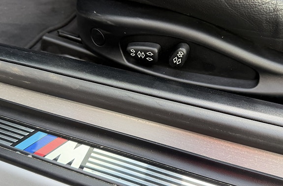 BMW 320 11 of 25