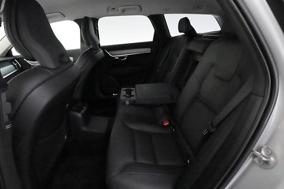 Volvo V90 28 of 28