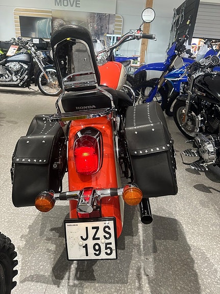 Honda Powersports VT1100 Shadow 5 of 7
