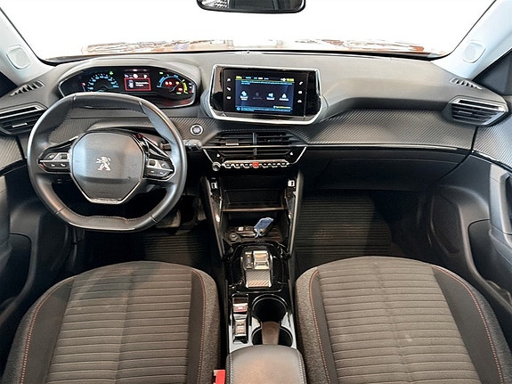 Peugeot e-2008 6 of 16