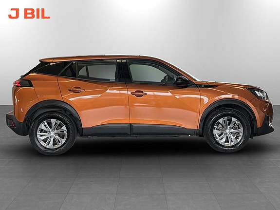 Peugeot e-2008 14 of 16