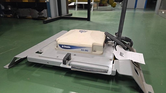 Trimble AG-382 GPS RTK