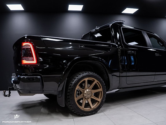 Dodge RAM 1500 13 of 30