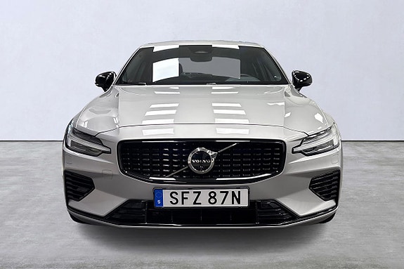Volvo S60 7 of 23