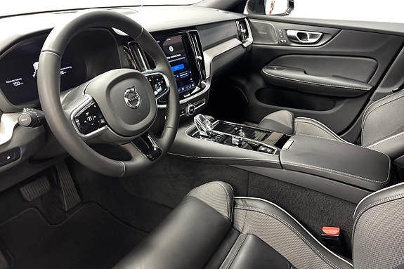Volvo S60 8 of 23