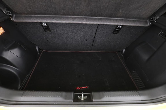 Suzuki Swift 18 of 30