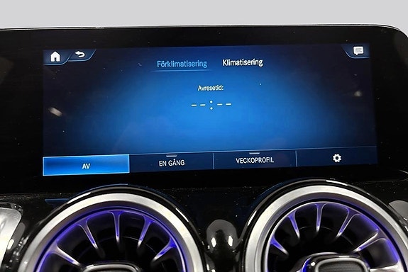 Mercedes-Benz EQB300 19 of 19