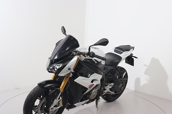 BMW S 1000 R 4 of 7