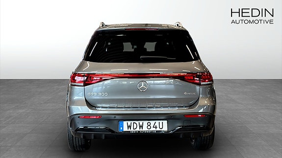 Mercedes-Benz EQB300 7 of 9