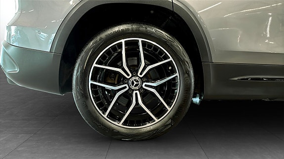Mercedes-Benz EQB300 9 of 9