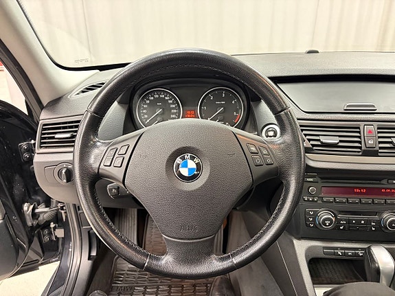 BMW X1 8 of 15