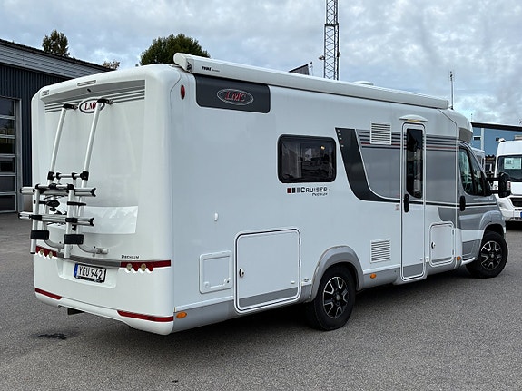 LMC Premium T 711 -Alde- Aut -Långbädd- Toa/dusch bak 4 of 18