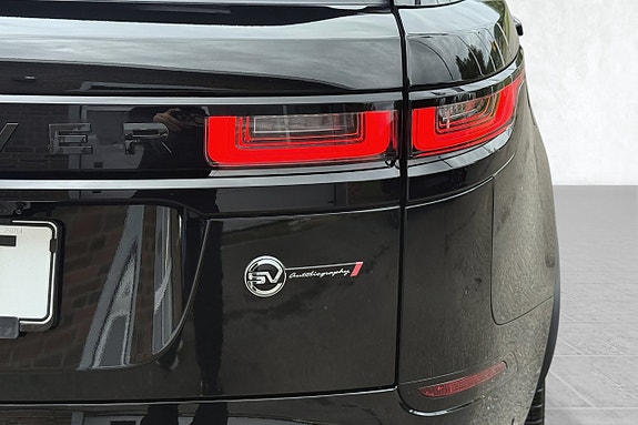 Land Rover Range Rover Velar 15 of 30