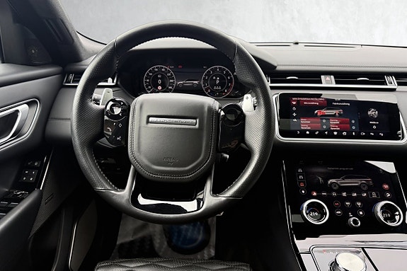 Land Rover Range Rover Velar 27 of 30