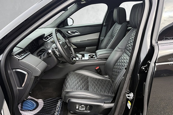 Land Rover Range Rover Velar 19 of 30