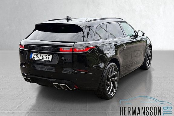 Land Rover Range Rover Velar 16 of 30