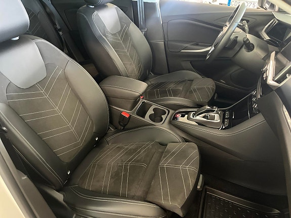 Opel Grandland X 11 of 12