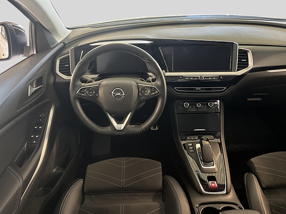 Opel Grandland X 4 of 12