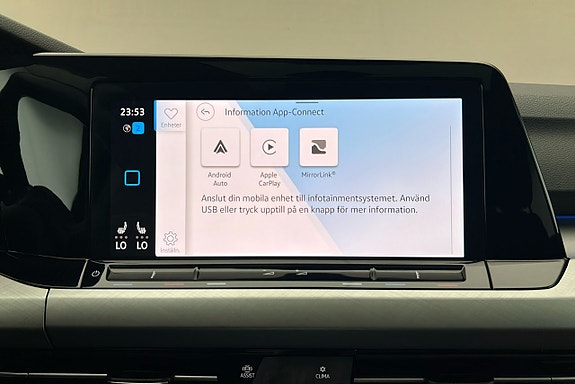 Volkswagen Golf Alltrack 28 of 29