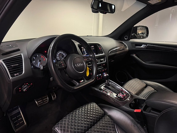 Audi SQ5 14 of 27
