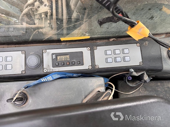 Grävmaskin Liebherr R926 Compact LC 17 of 27