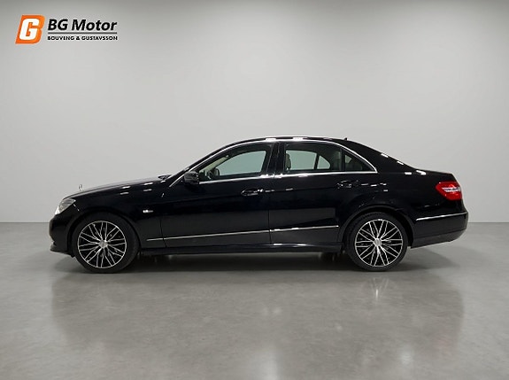 Mercedes-Benz E250 8 of 20