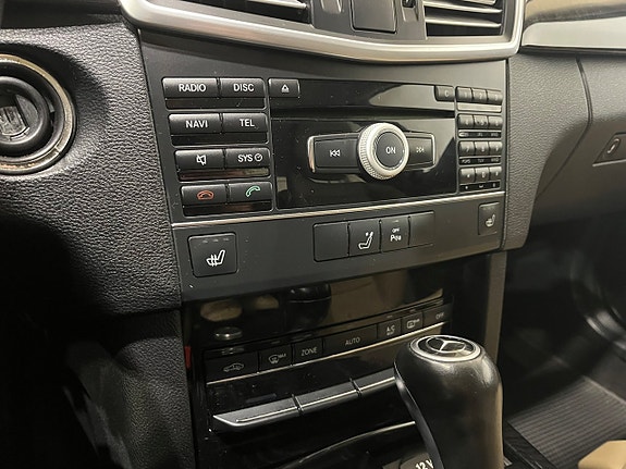 Mercedes-Benz E250 18 of 20