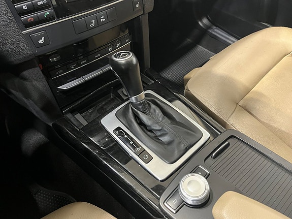 Mercedes-Benz E250 17 of 20