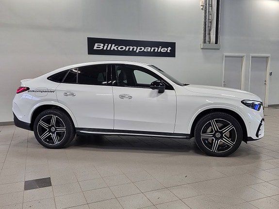 Mercedes-Benz GLC300 de 2 of 17