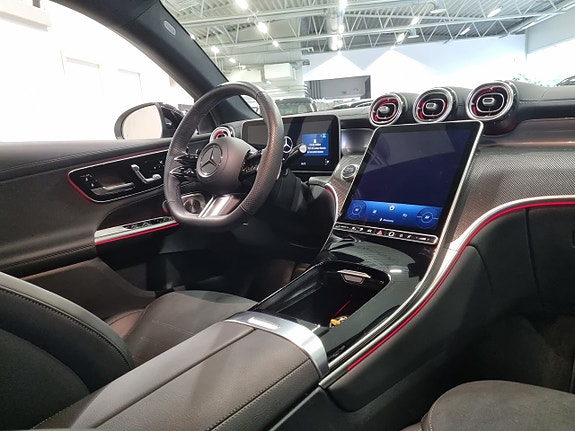 Mercedes-Benz GLC300 de 9 of 17