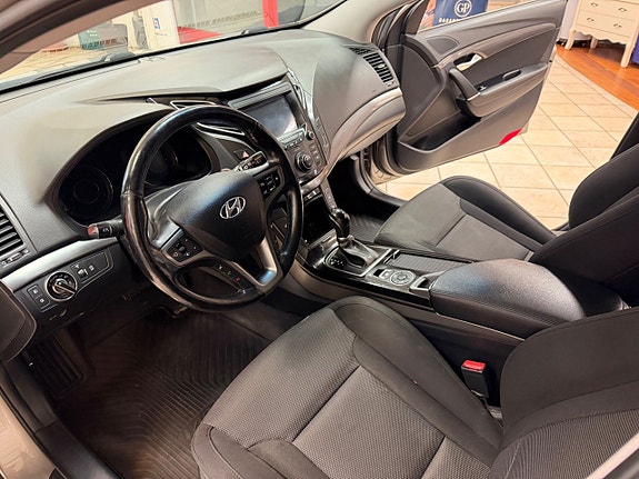 Hyundai i40 8 of 15