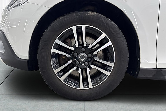 Volvo V40 Cross Country 18 of 22