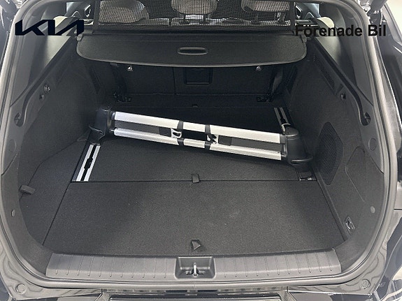 Kia K4 14 of 23