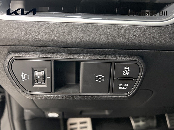 Kia K4 18 of 23