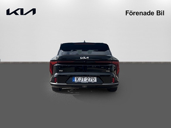Kia K4 5 of 23