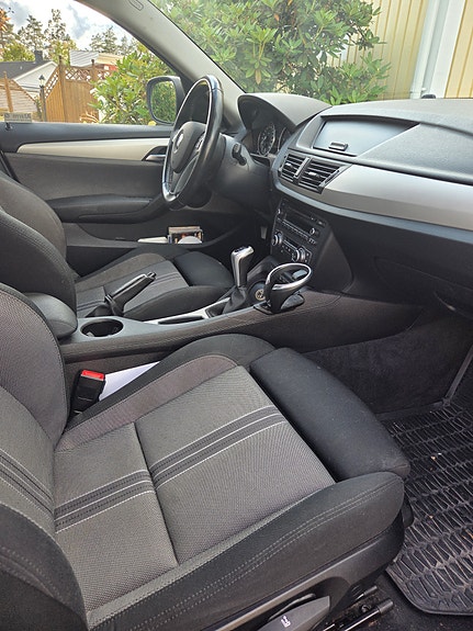 BMW X1 3 of 6
