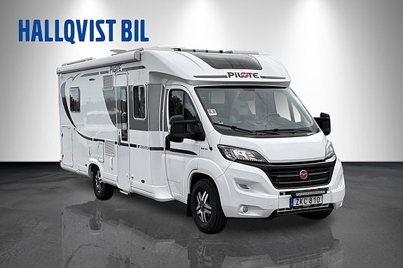Pilote P 740 Sensation Quennbed Alde Solcell Litium AC bodel 4400kg totalvikt 2 of 21