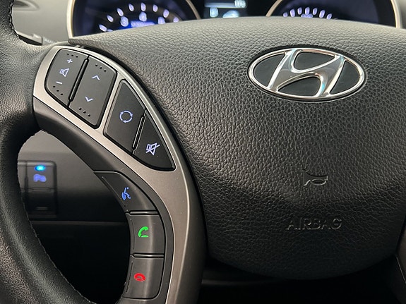 Hyundai i30 16 of 24