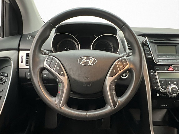 Hyundai i30 10 of 24