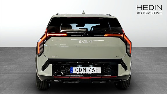 Kia EV3 7 of 13