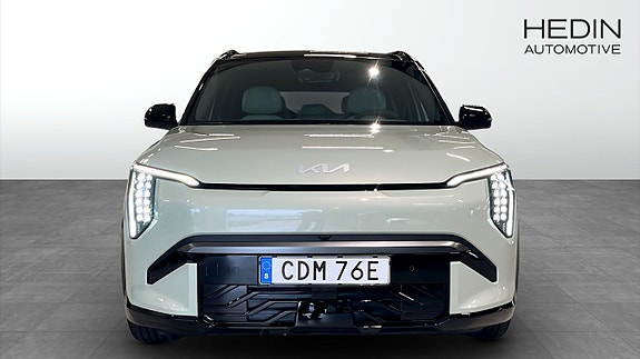 Kia EV3 8 of 13