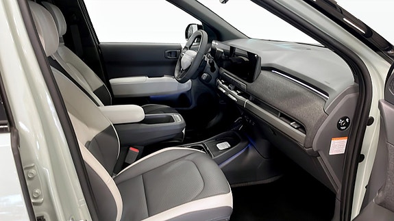 Kia EV3 3 of 13