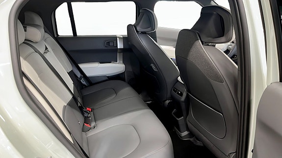 Kia EV3 5 of 13