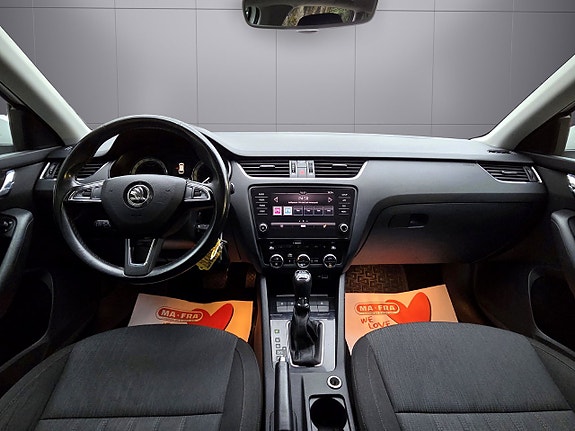 Skoda Octavia 14 of 22